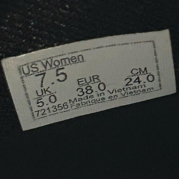 VANS off the wall black leather slip on shoes sneakers women’s 7.5 new - Picture 3 of 8